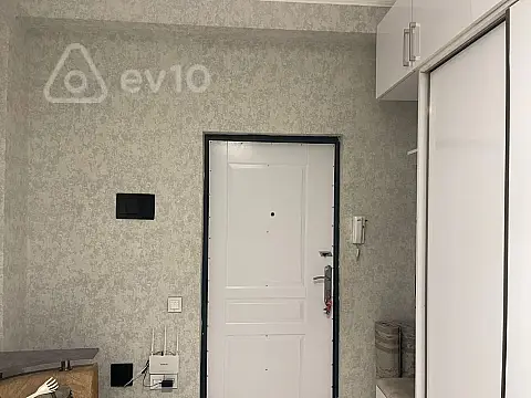 Kirayə verilir 2 otaqlı yeni tikili 63 m²