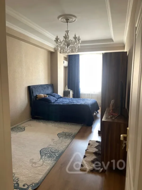 Kirayə verilir 2 otaqlı yeni tikili 63 m²