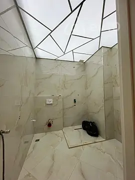 Satılır 2 otaqlı yeni tikili 70 m²