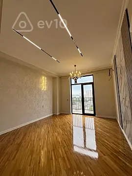 Satılır 2 otaqlı yeni tikili 70 m²