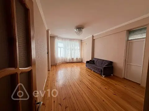 Kirayə verilir 3 otaqlı yeni tikili 80 m²