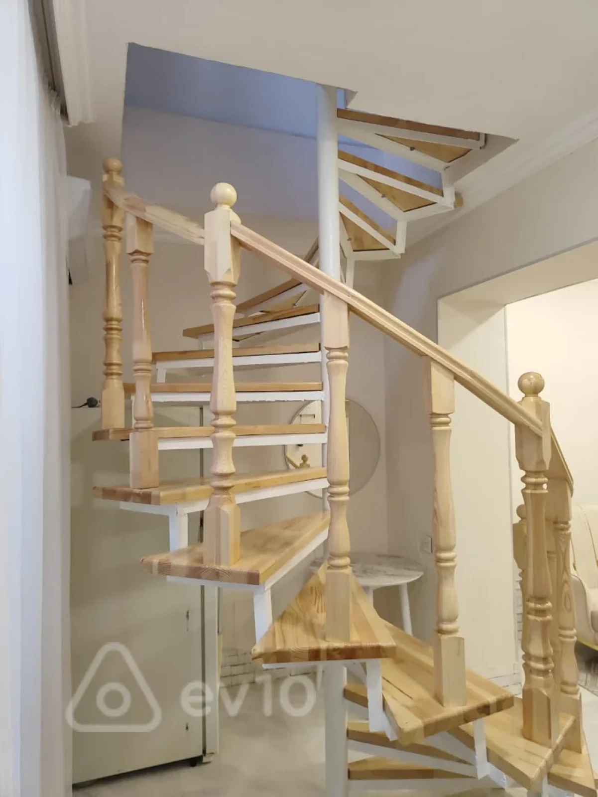 Kirayə verilir 2 otaqlı həyət evi 54 m²