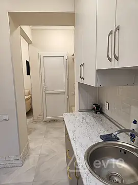 Kirayə verilir 2 otaqlı həyət evi 54 m²