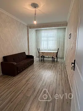 Kirayə verilir 2 otaqlı yeni tikili 55 m²