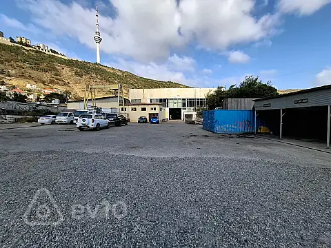 Kirayə verilir mənzil 1600 m²