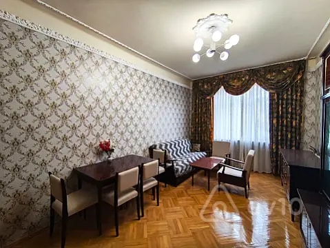 Kirayə verilir 3 otaqlı köhnə tikili 50 m² — Bakı, Nəsimi 3 otaq 50.00 m²