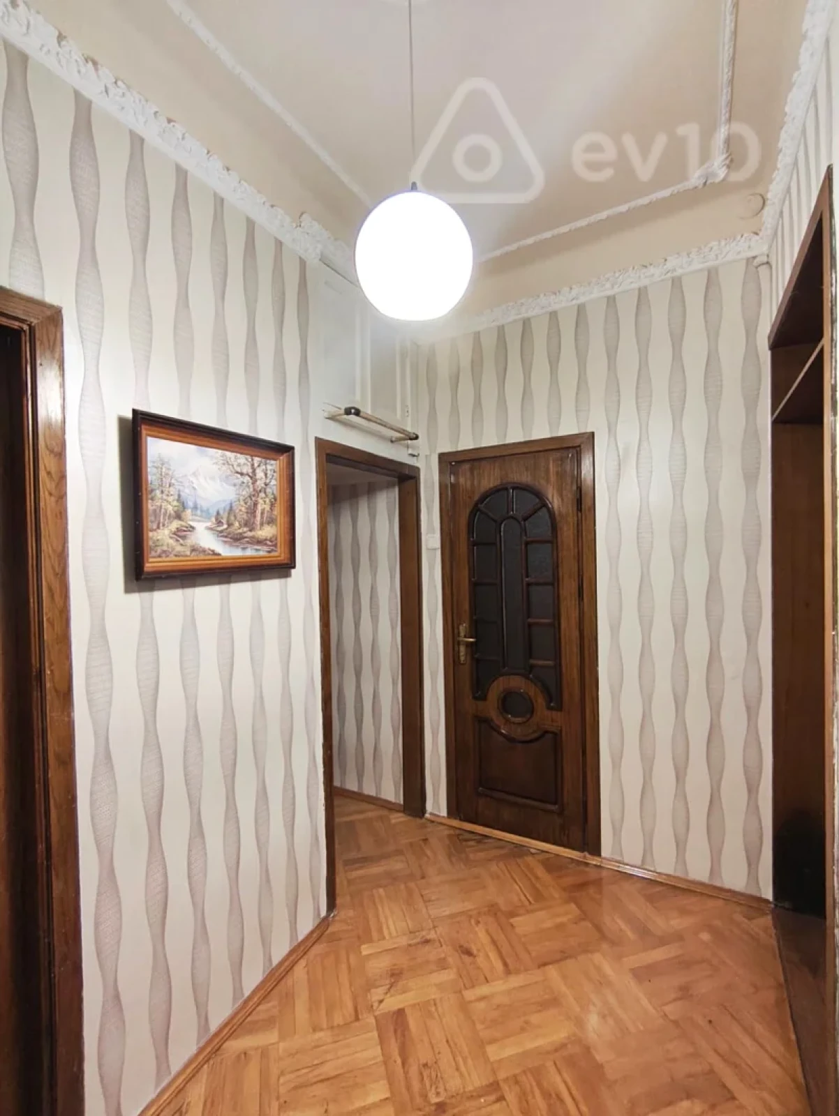 Kirayə verilir 3 otaqlı köhnə tikili 50 m²