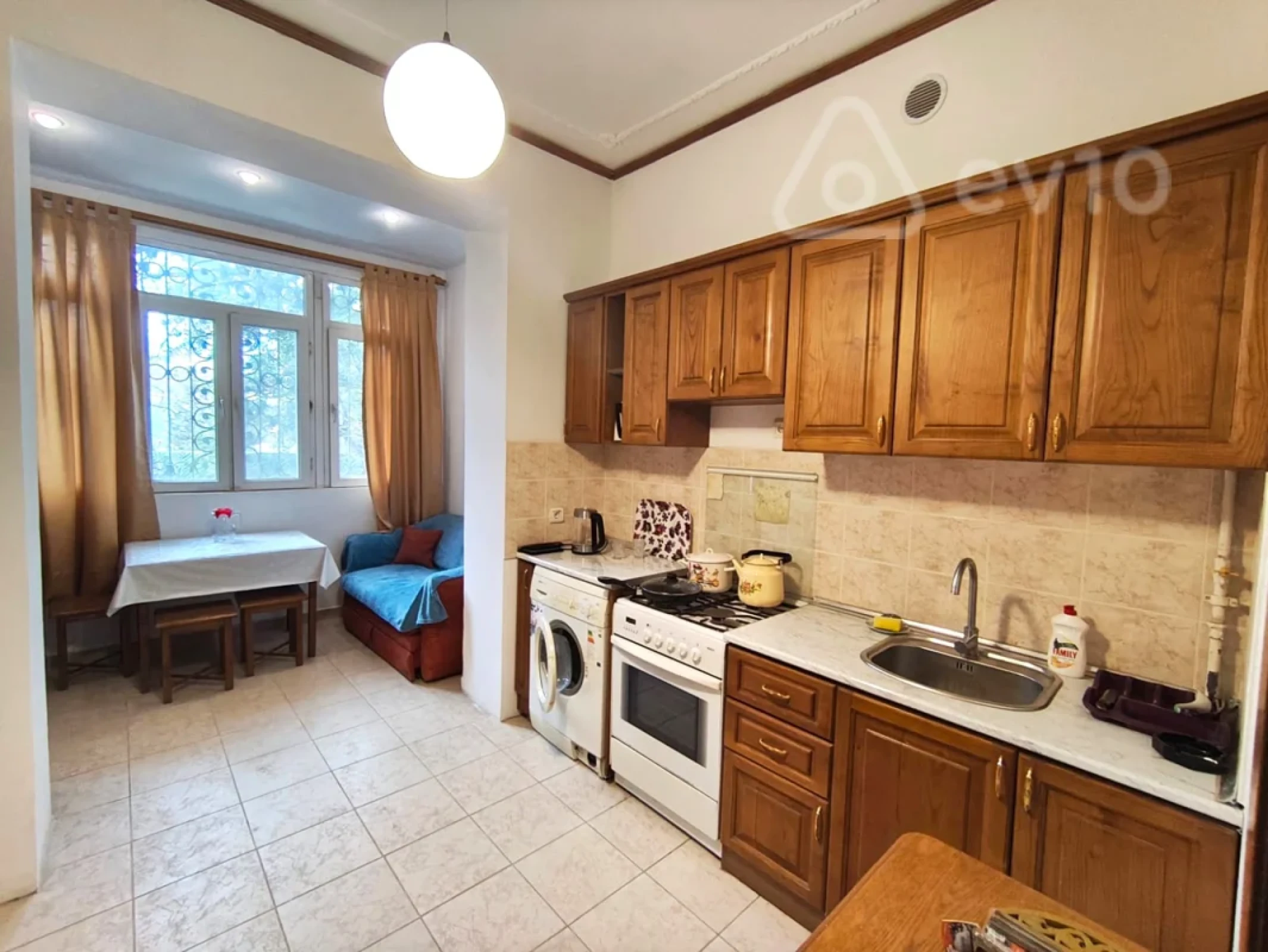 Kirayə verilir 3 otaqlı köhnə tikili 50 m²