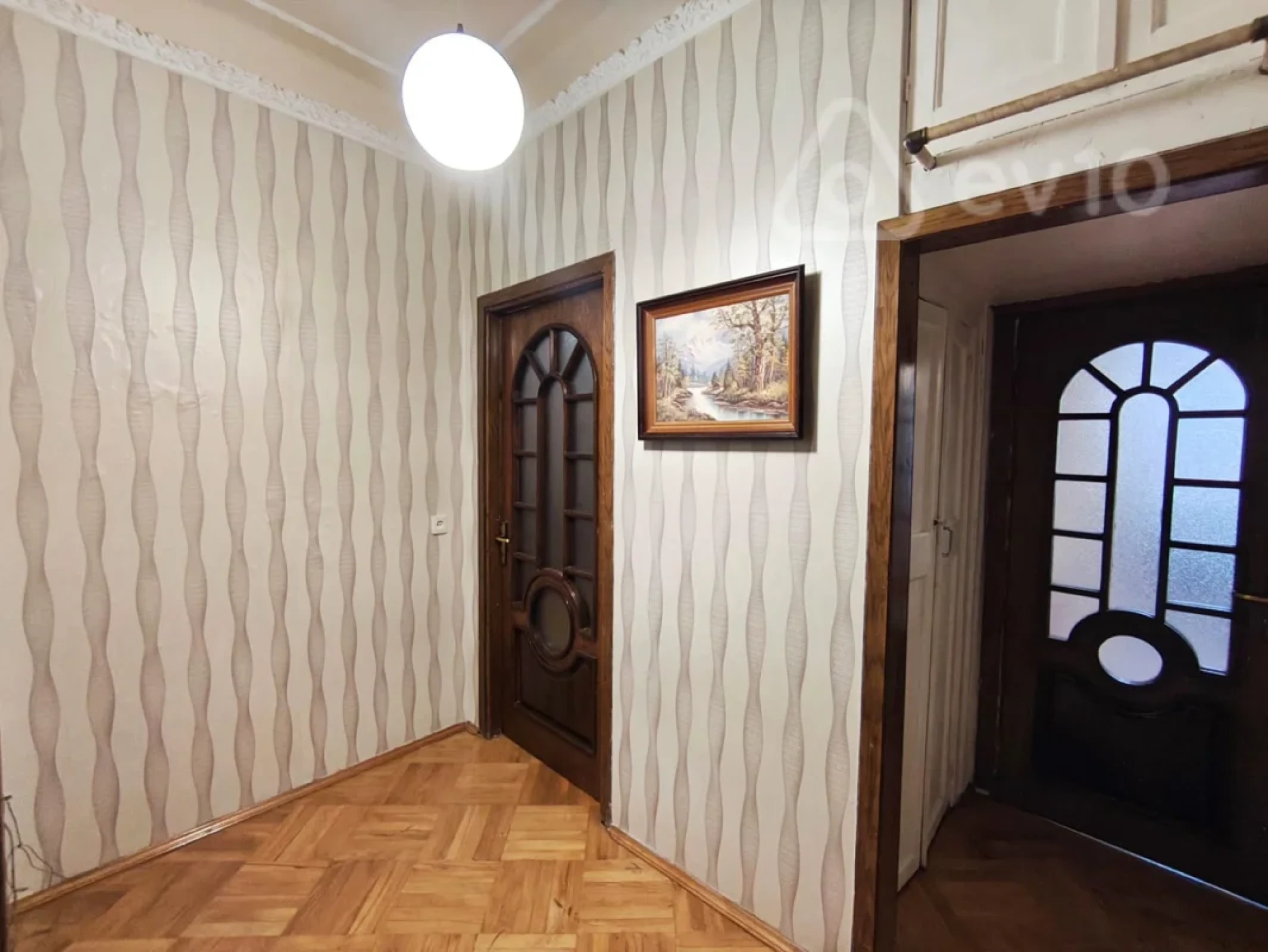 Kirayə verilir 3 otaqlı köhnə tikili 50 m²