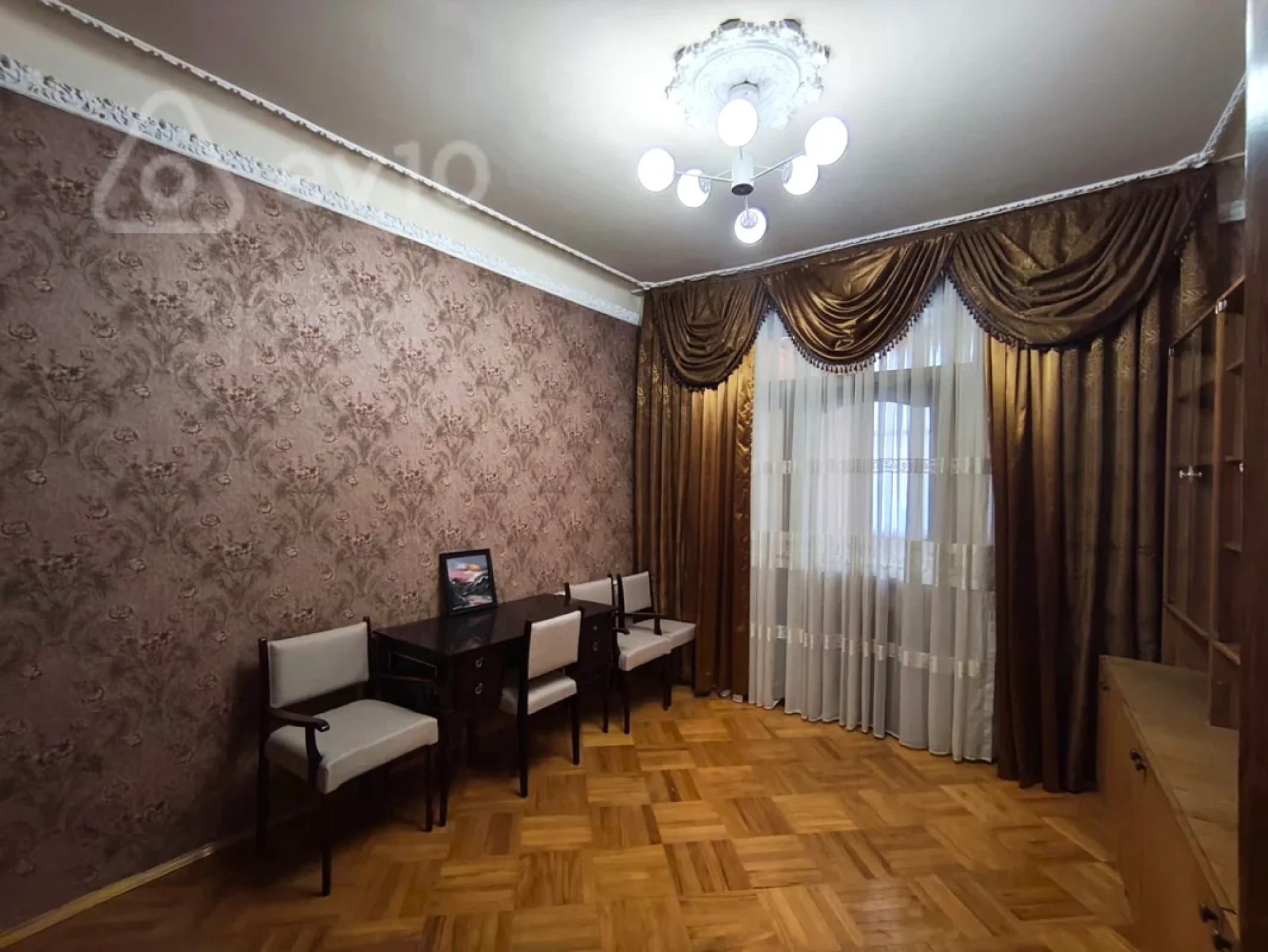 Kirayə verilir 3 otaqlı köhnə tikili 50 m²