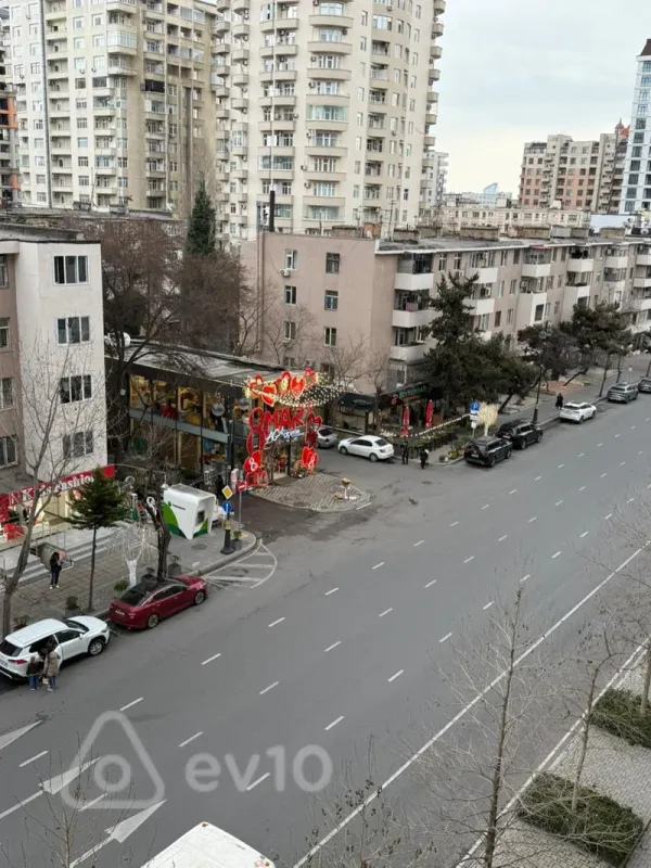 Kirayə verilir 2 otaqlı yeni tikili 100 m²