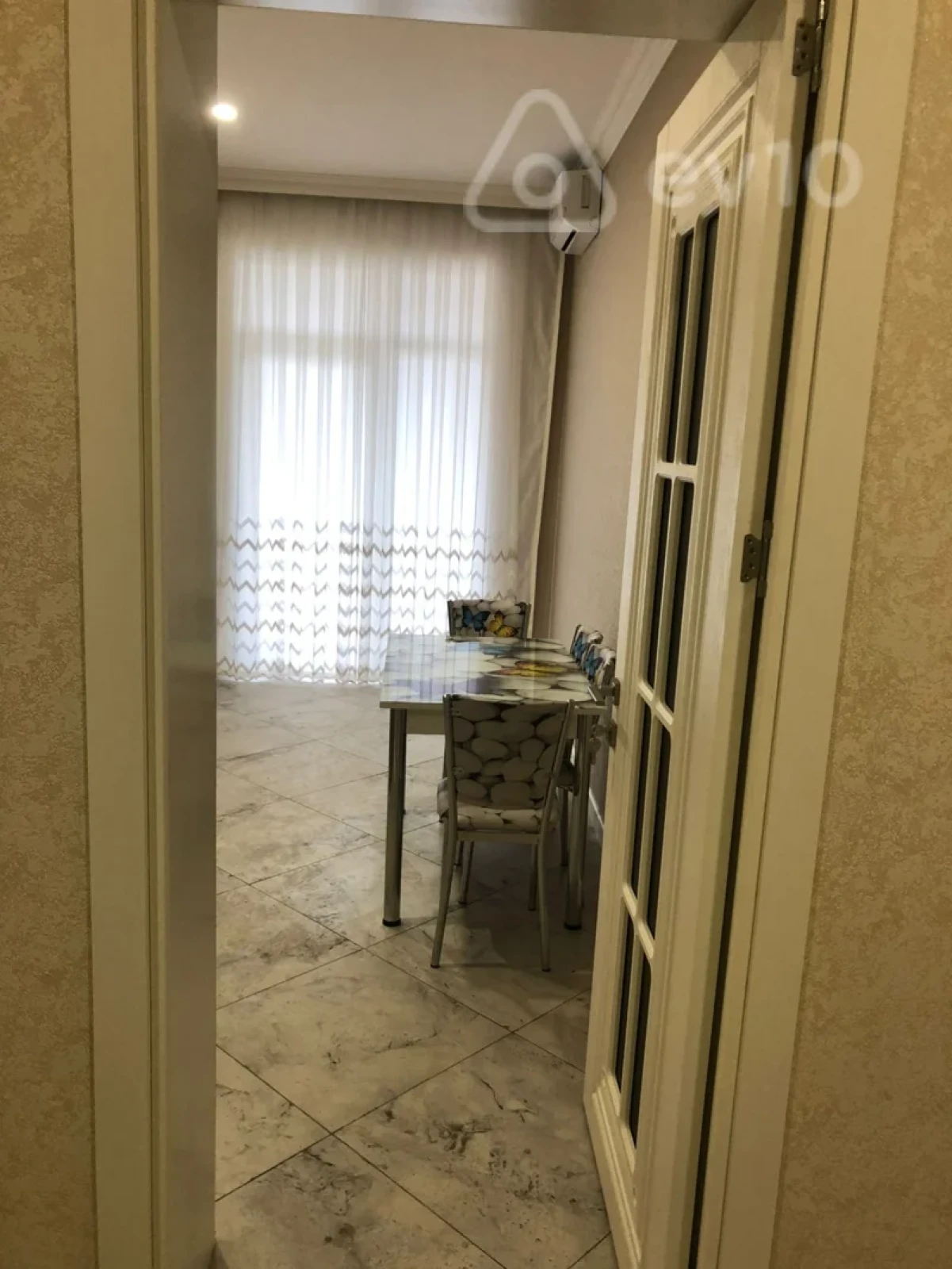 Kirayə verilir 2 otaqlı yeni tikili 100 m²