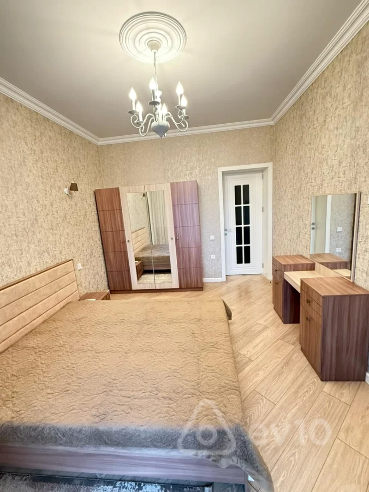 Kirayə verilir 2 otaqlı yeni tikili 100 m²