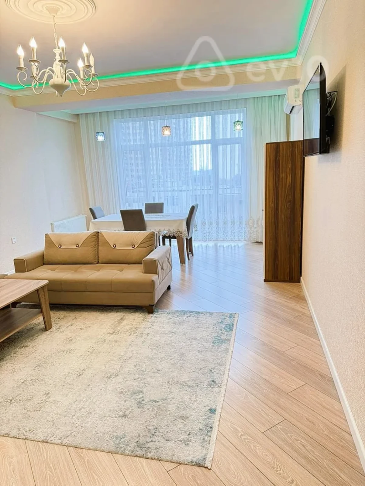 Kirayə verilir 2 otaqlı yeni tikili 100 m²