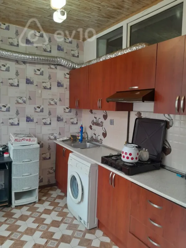 Kirayə verilir 2 otaqlı yeni tikili 90 m²