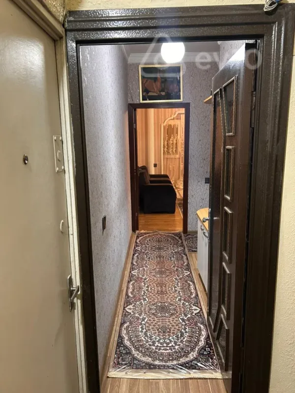 Satılır 3 otaqlı köhnə tikili 85 m²