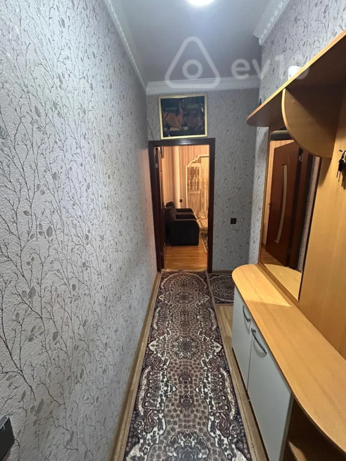 Satılır 3 otaqlı köhnə tikili 85 m²