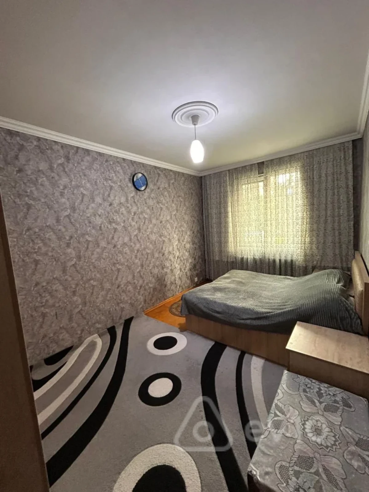 Satılır 3 otaqlı köhnə tikili 85 m²