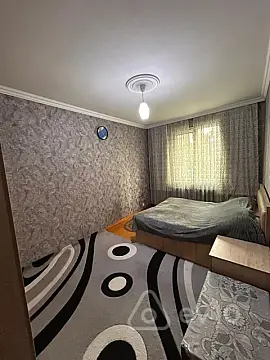 Satılır 3 otaqlı köhnə tikili 85 m²