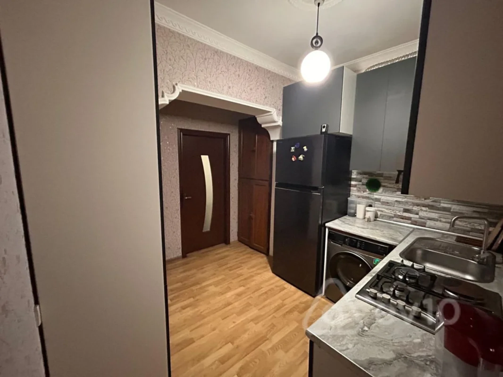 Satılır 3 otaqlı köhnə tikili 85 m²