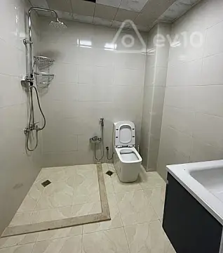 Kirayə verilir 3 otaqlı yeni tikili 100 m²