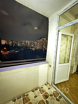 Kirayə verilir 2 otaqlı yeni tikili 72 m²