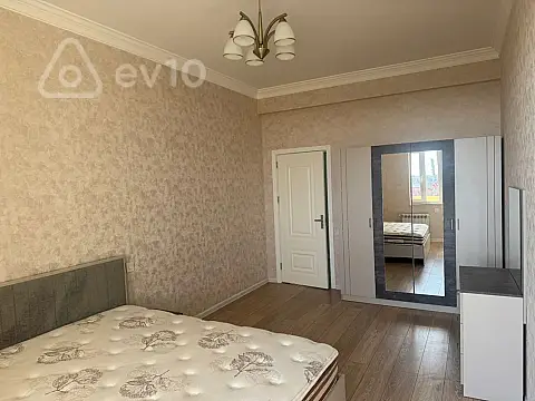 Kirayə verilir 3 otaqlı yeni tikili 110 m²