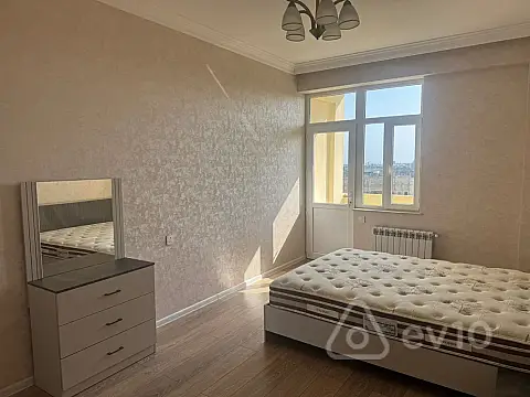 Kirayə verilir 3 otaqlı yeni tikili 110 m²