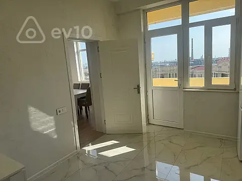 Kirayə verilir 3 otaqlı yeni tikili 110 m²