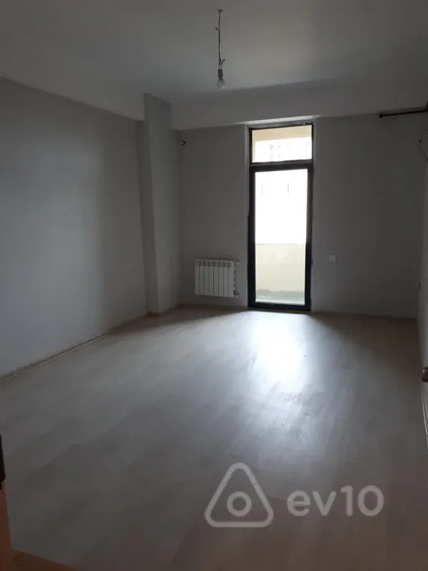 Kirayə verilir 1 otaqlı yeni tikili 45 m²