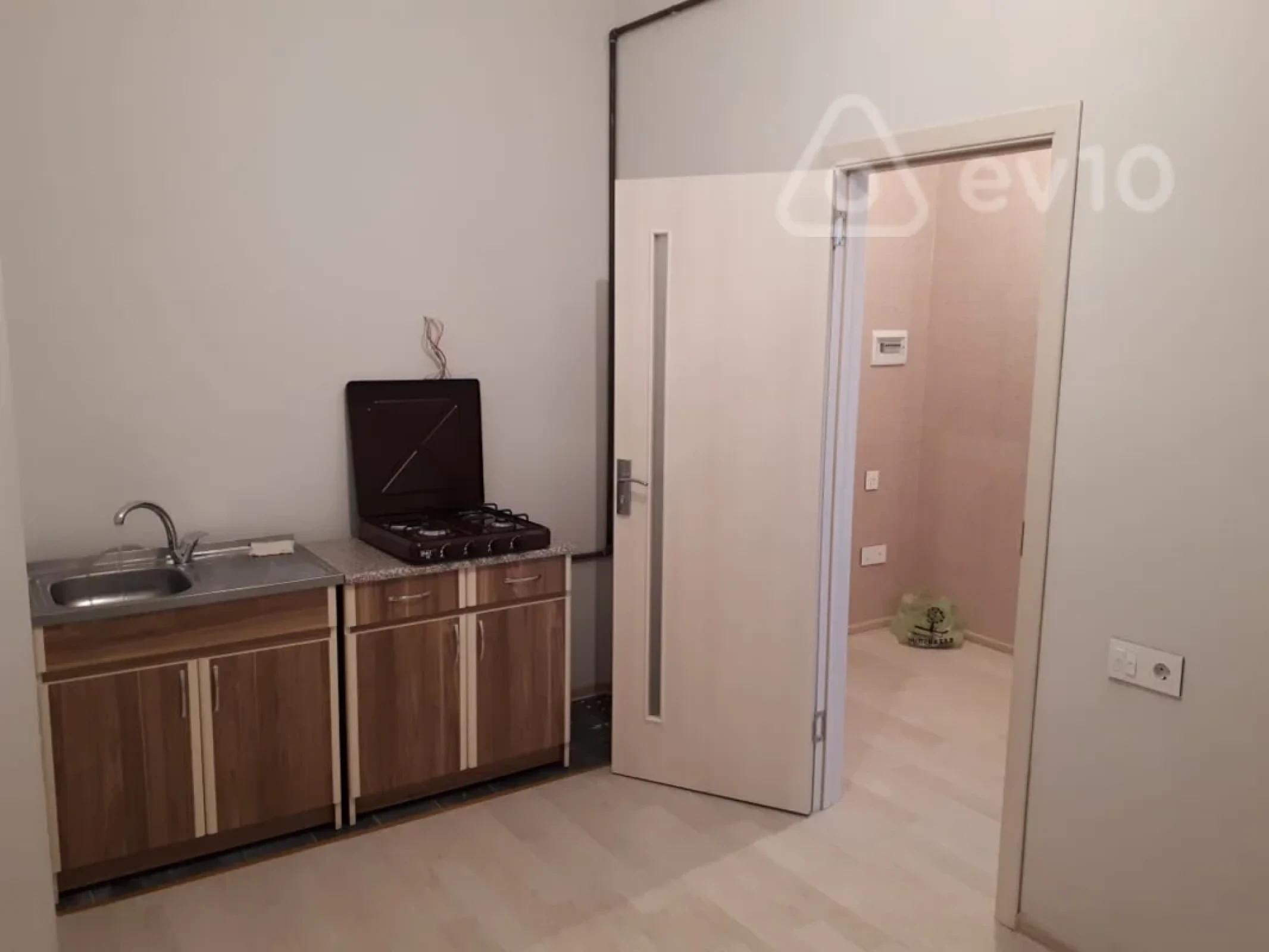 Kirayə verilir 1 otaqlı yeni tikili 45 m²