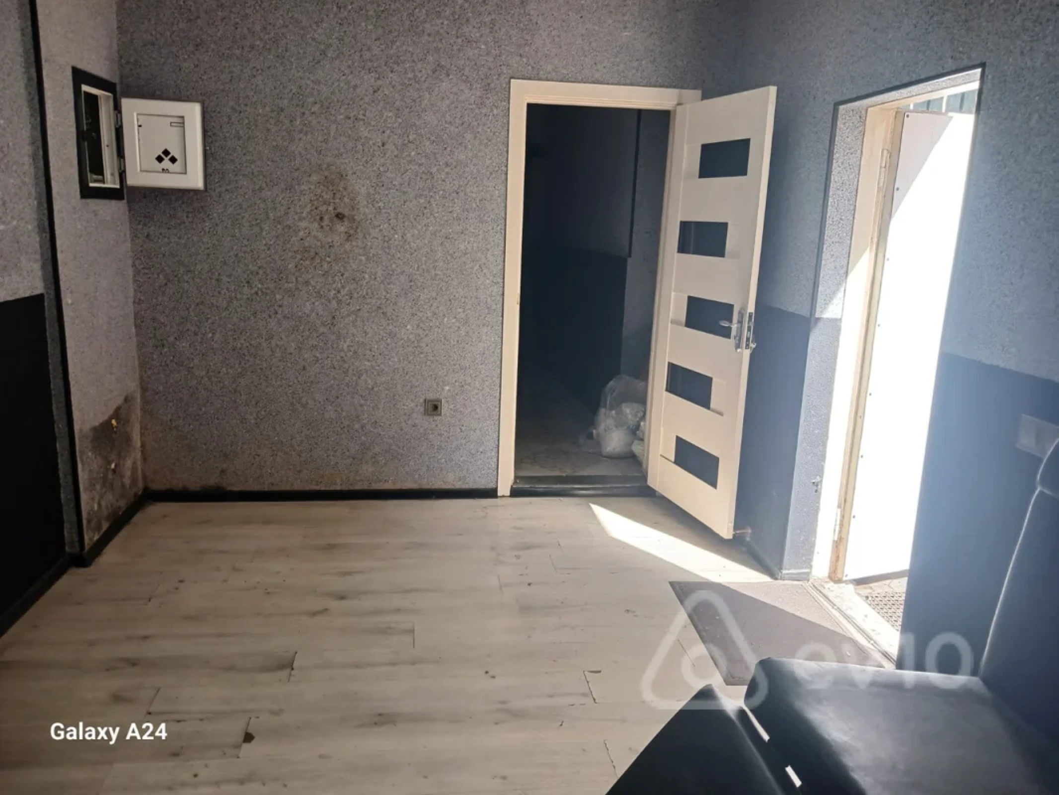 Kirayə verilir 4 otaqlı yeni tikili 100 m²