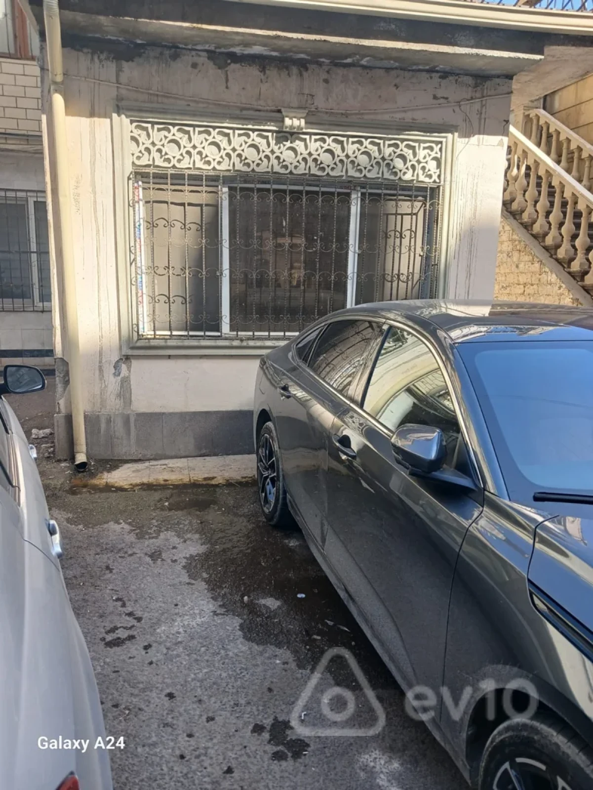 Kirayə verilir 4 otaqlı yeni tikili 100 m²