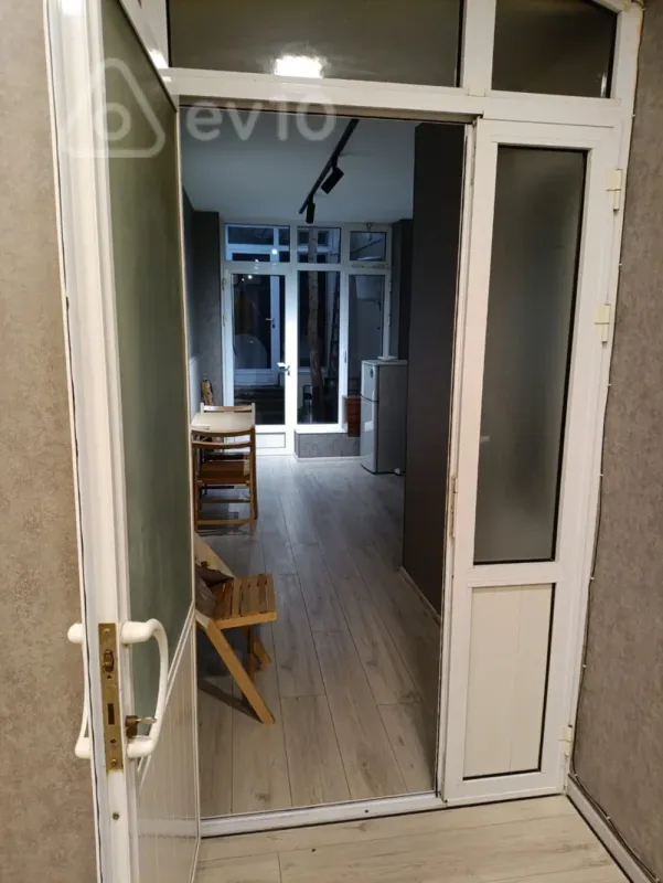 Kirayə verilir 4 otaqlı yeni tikili 100 m²