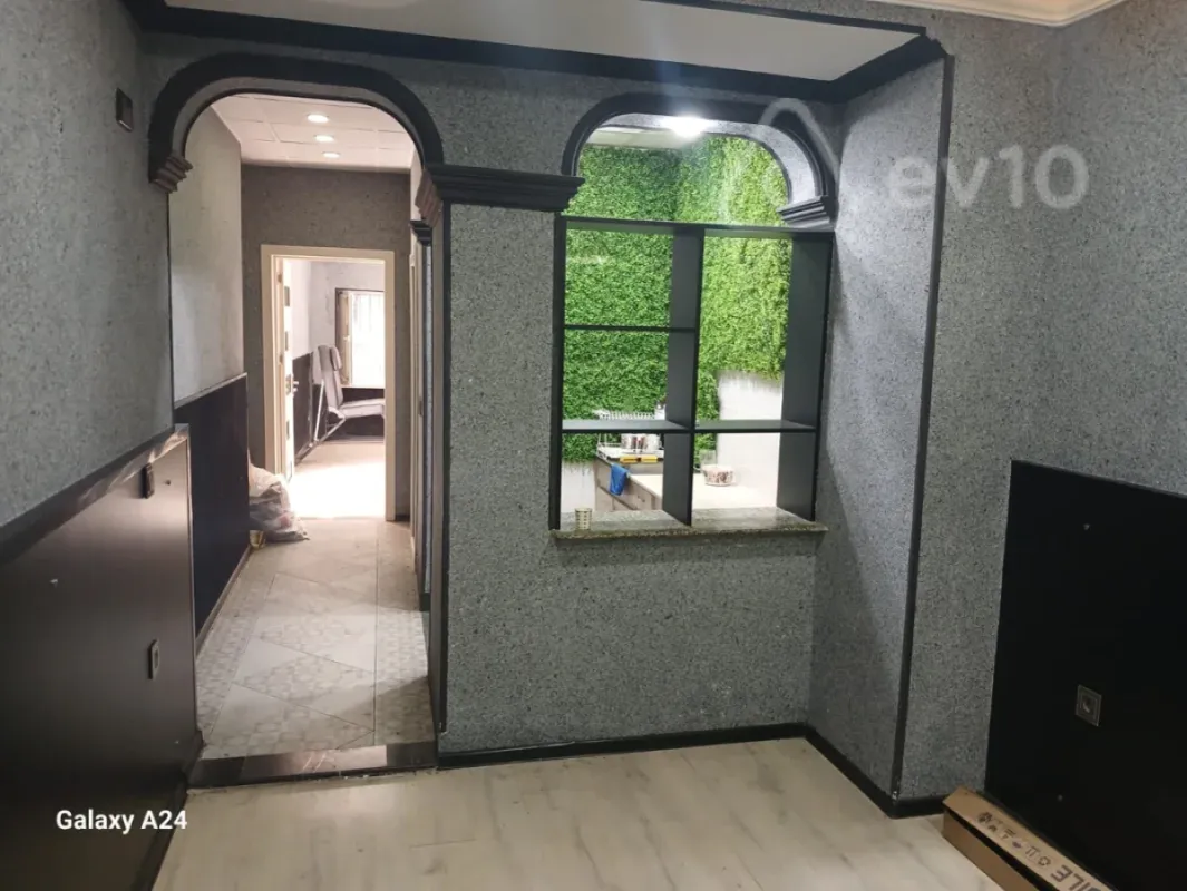 Kirayə verilir 4 otaqlı yeni tikili 100 m²