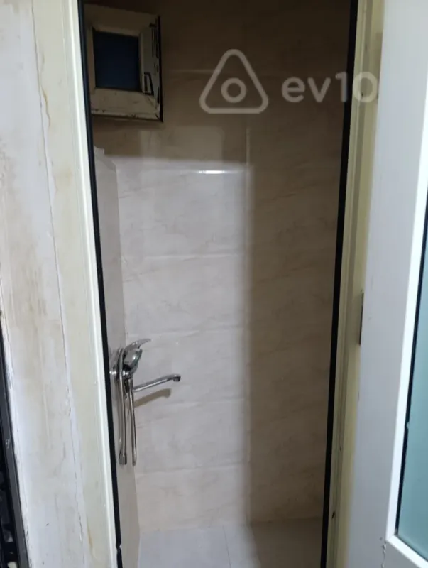 Kirayə verilir 1 otaqlı köhnə tikili 18 m²