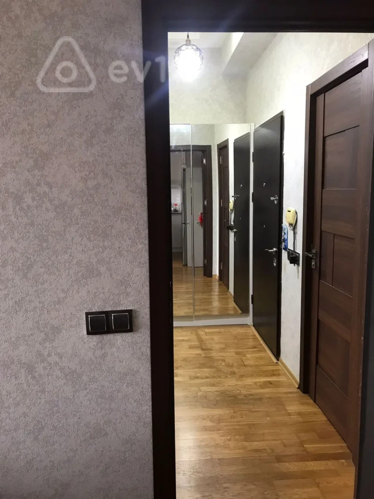 Kirayə verilir 2 otaqlı yeni tikili 56 m²