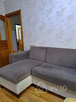 Kirayə verilir 2 otaqlı köhnə tikili 55 m² — Bakı, Yasamal 2 otaq 55.00 m²