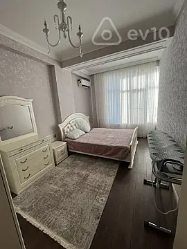 Kirayə verilir 2 otaqlı yeni tikili 90 m²