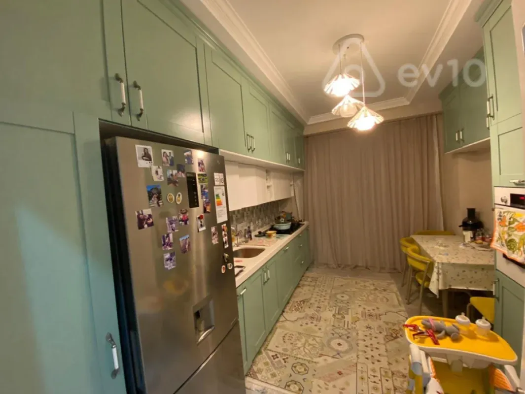 Kirayə verilir 2 otaqlı yeni tikili 95 m²