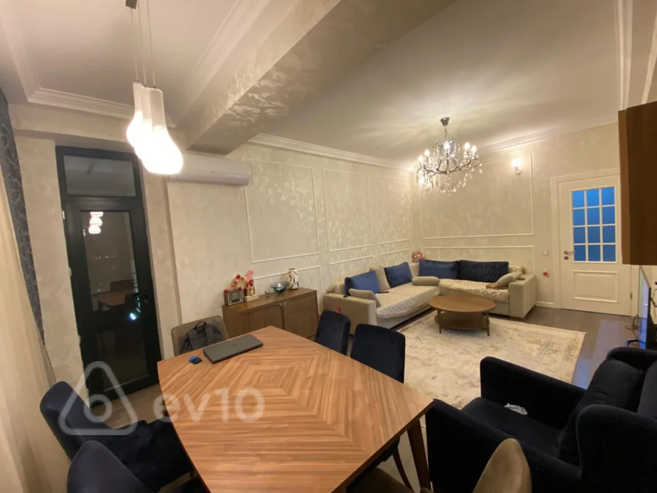 Kirayə verilir 2 otaqlı yeni tikili 95 m²
