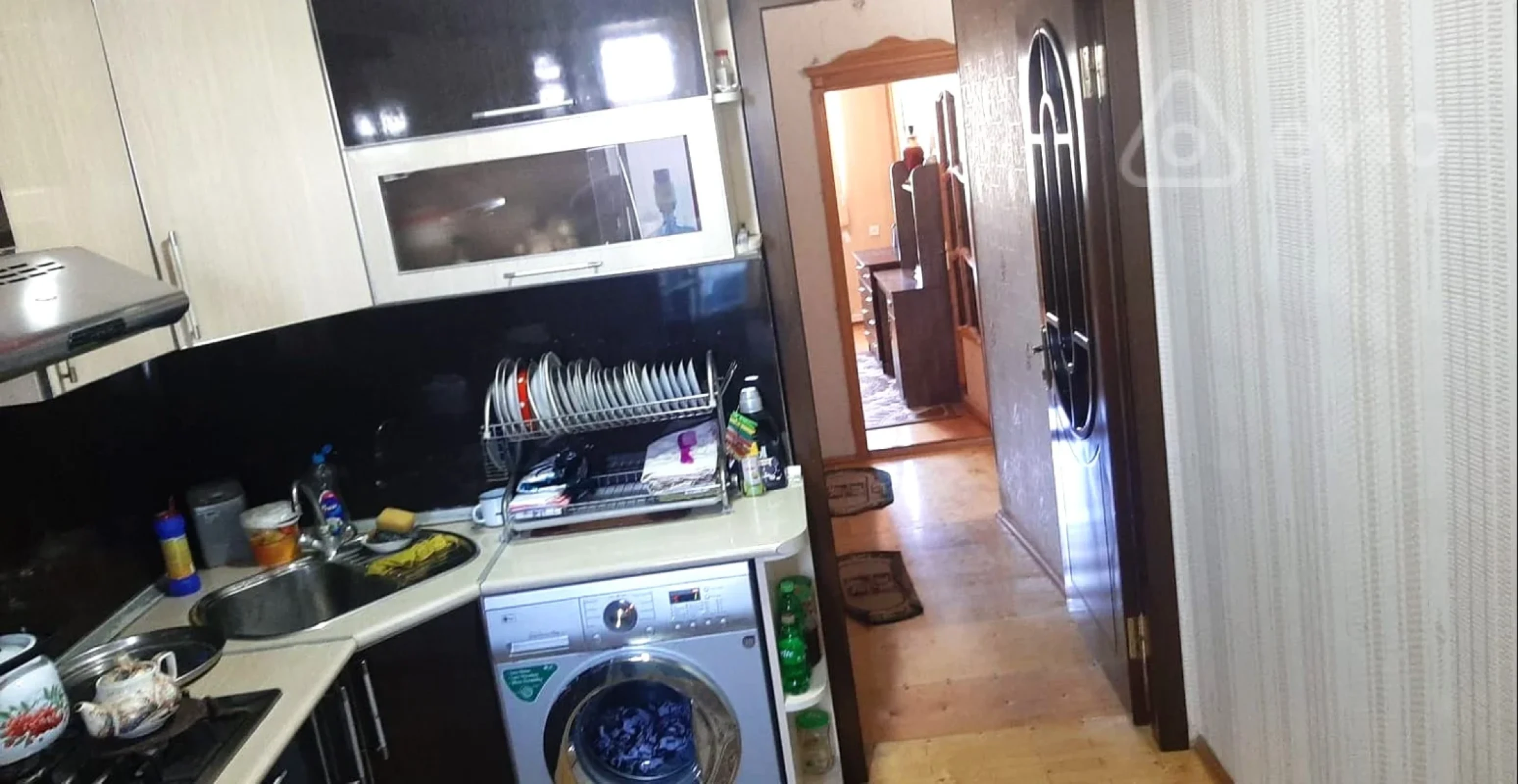 Kirayə verilir 2 otaqlı köhnə tikili 65 m²