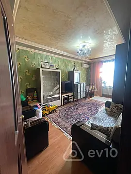 Kirayə verilir 3 otaqlı köhnə tikili 75 m² — Bakı, Xətai 3 otaq 75.00 m²