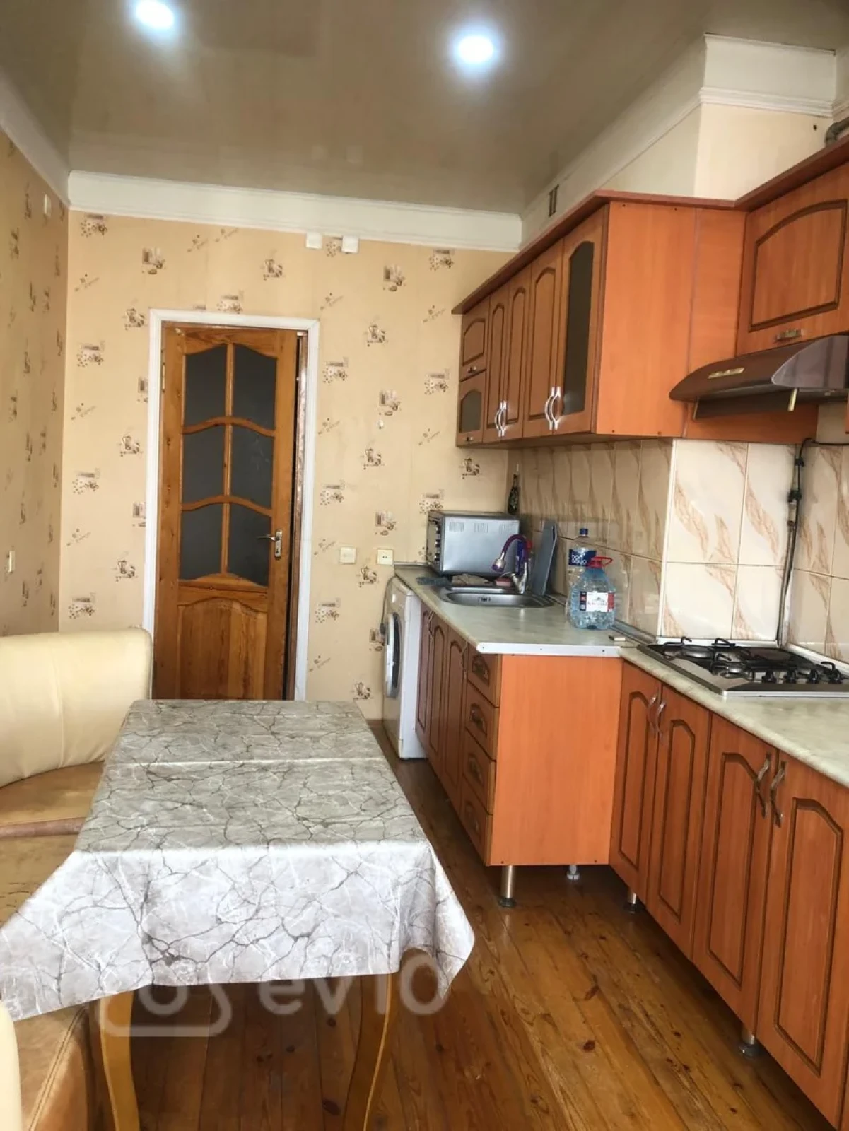 Kirayə verilir 2 otaqlı yeni tikili 60 m²