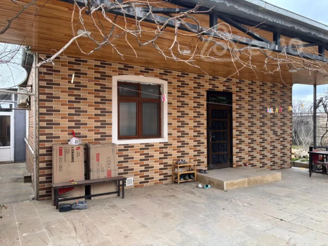 Satılır 3 otaqlı həyət evi 73 m²