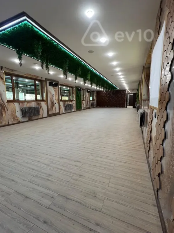 Kirayə verilir mənzil 1250 m²