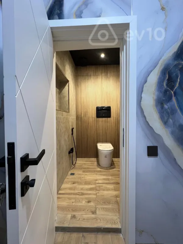 Kirayə verilir mənzil 1250 m²