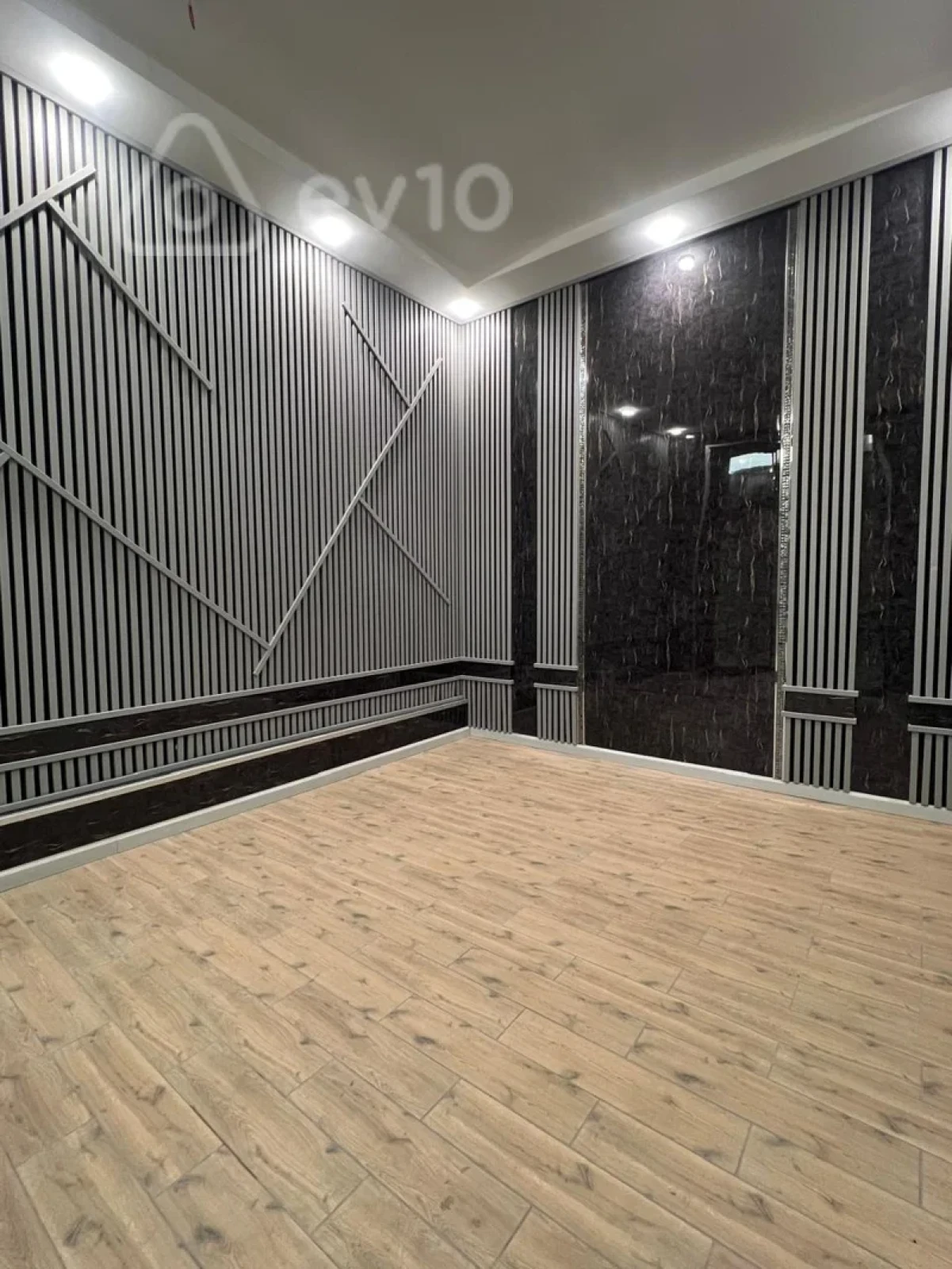 Kirayə verilir mənzil 1250 m²