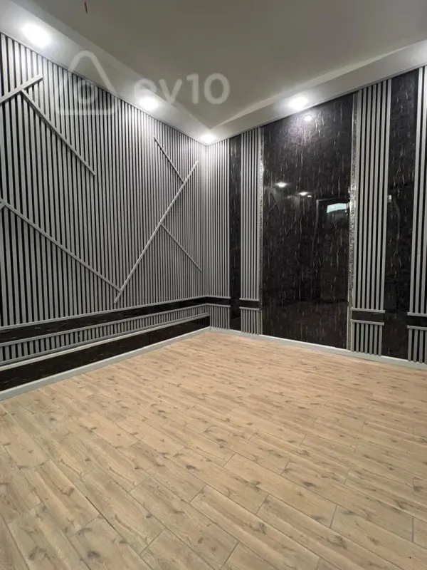 Kirayə verilir mənzil 1250 m²