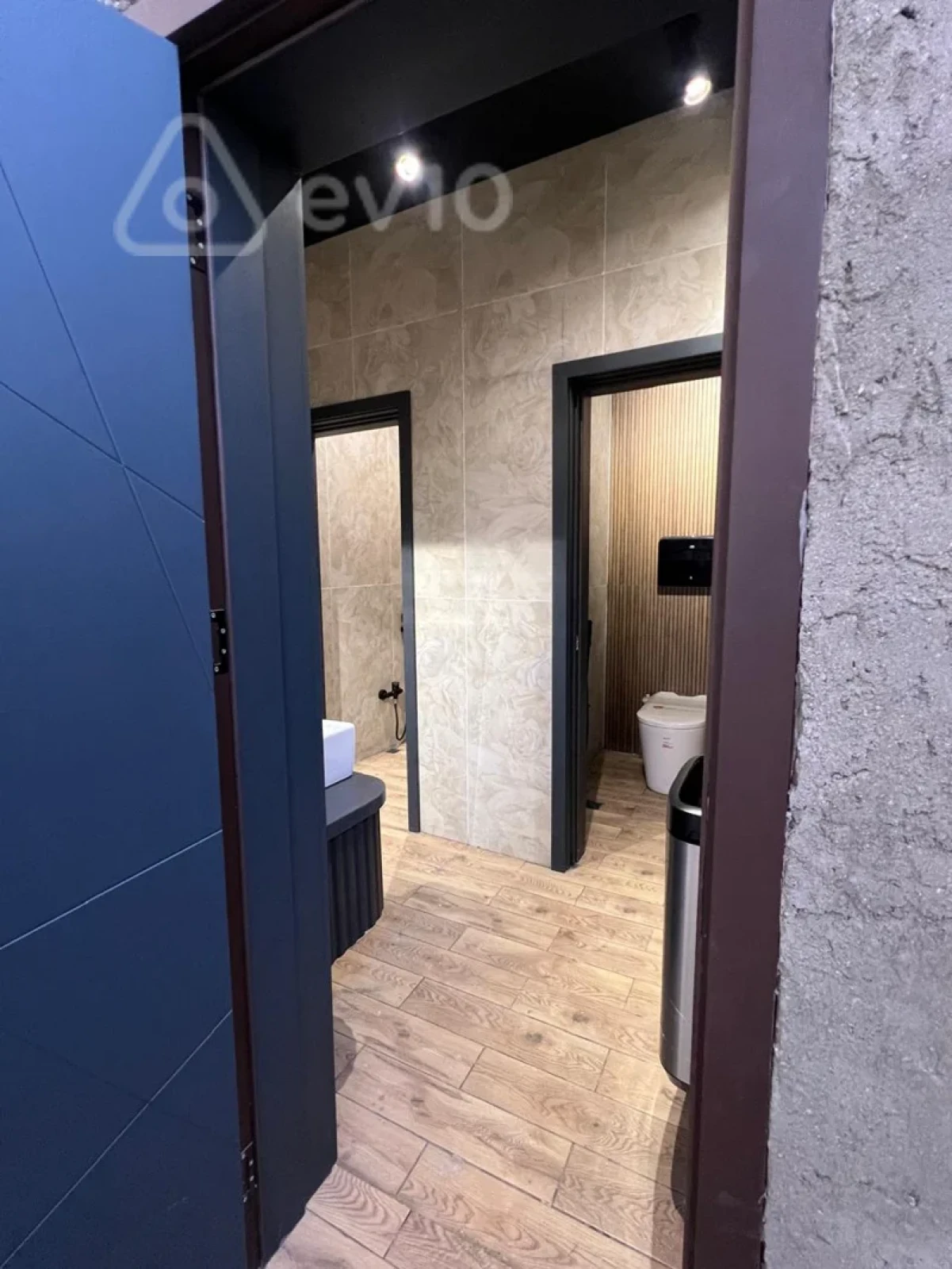 Kirayə verilir mənzil 1250 m²